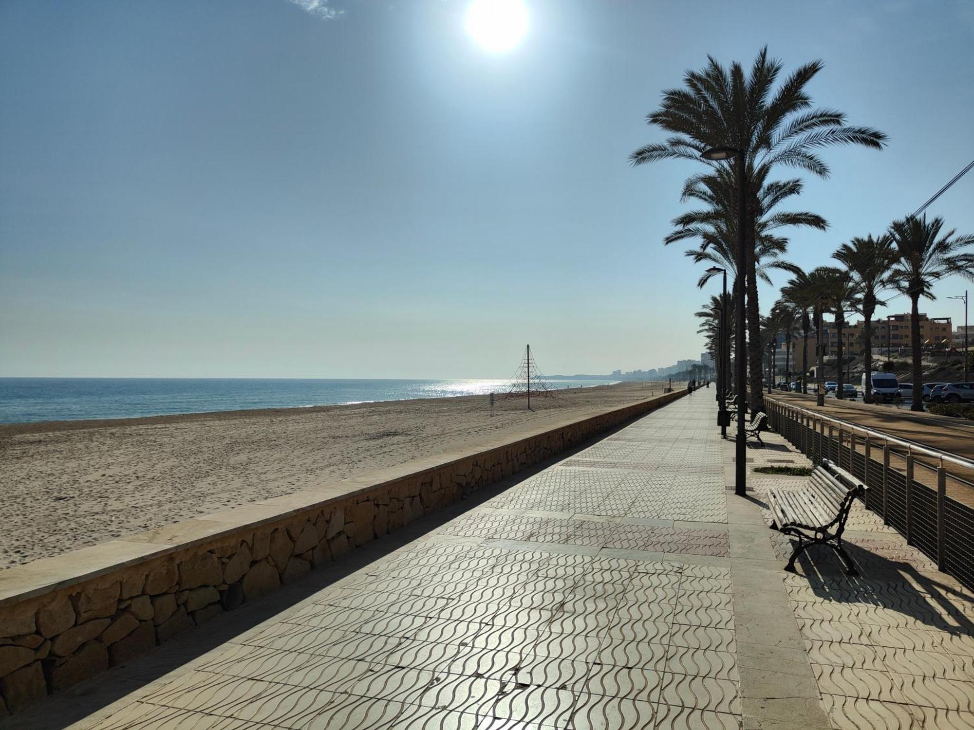 Seaside Beach-Lounge Alicante El Campello Exterior photo